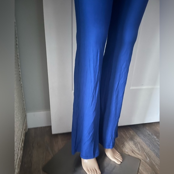 Skims Ribbed Lounge Set - Picture 6 of 9